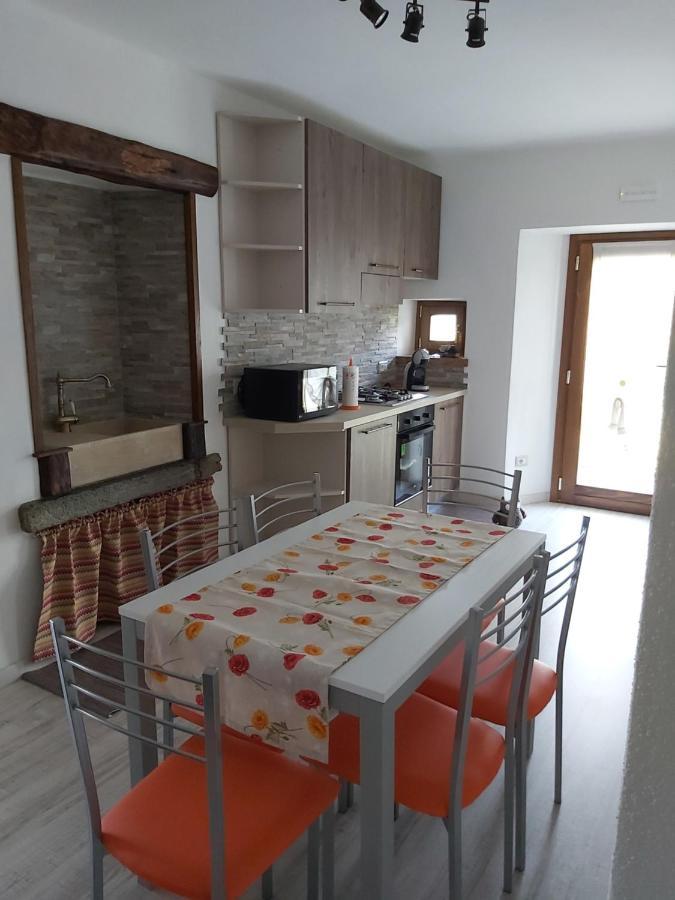 Casa Cimavilla Con Parcheggio Privato Gratuito Crevoladossola Extérieur photo